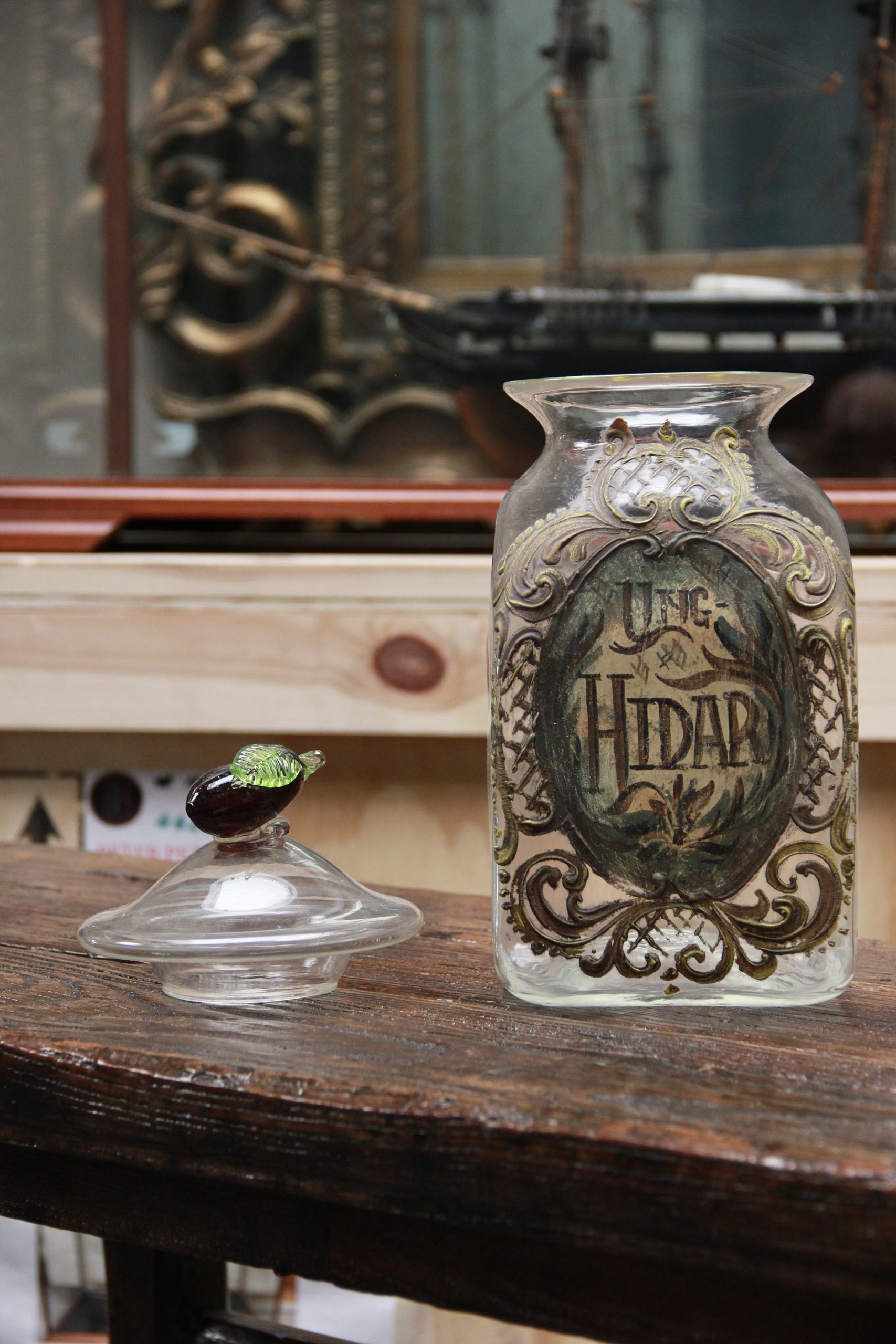 Set of Four Italian Glass Apothecary Jars with Fruit Finials - Image 16